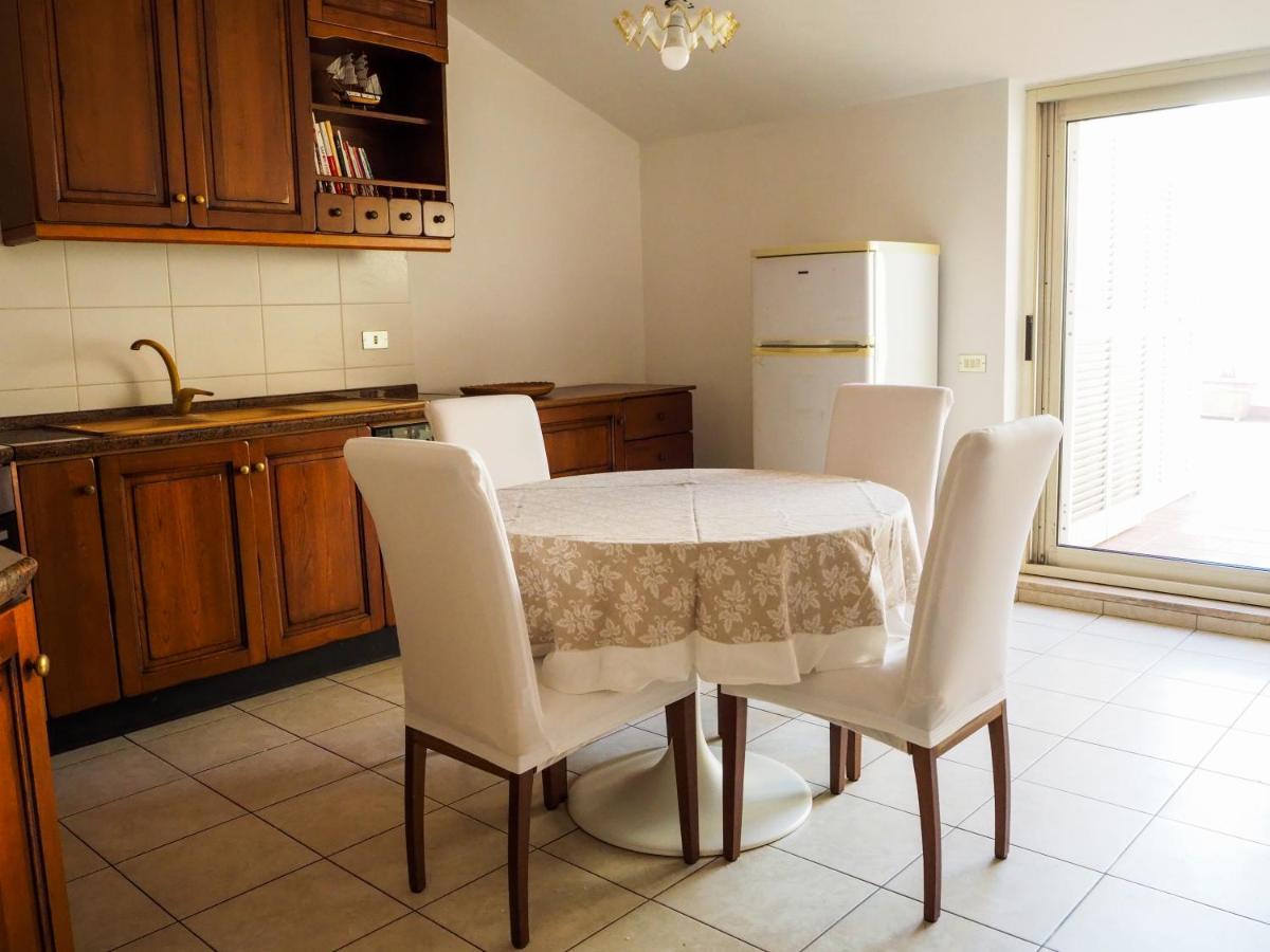 Apartmán Terrazza Cavour Bari Exteriér fotografie